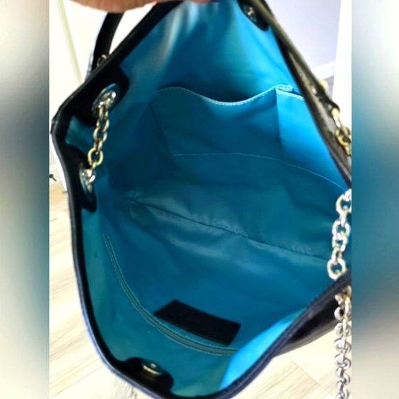 Coach Leather Black Purse Gorgeous! - Picture 2 of 10